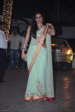 Tabu at Shilpa Shetty_s Diwali bash in Mumbai on 13th Nov 2012 (114).JPG